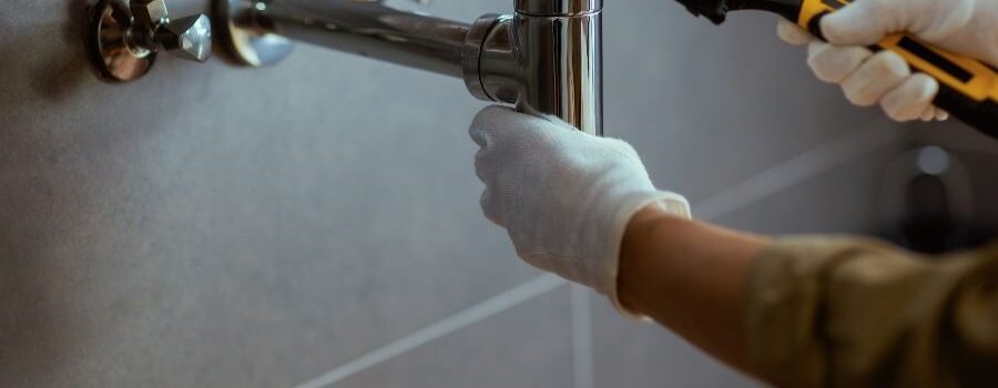 אינסטלטור ראשי